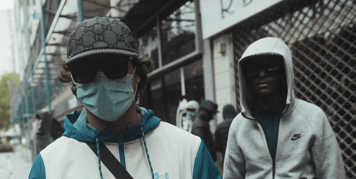 Featured article background