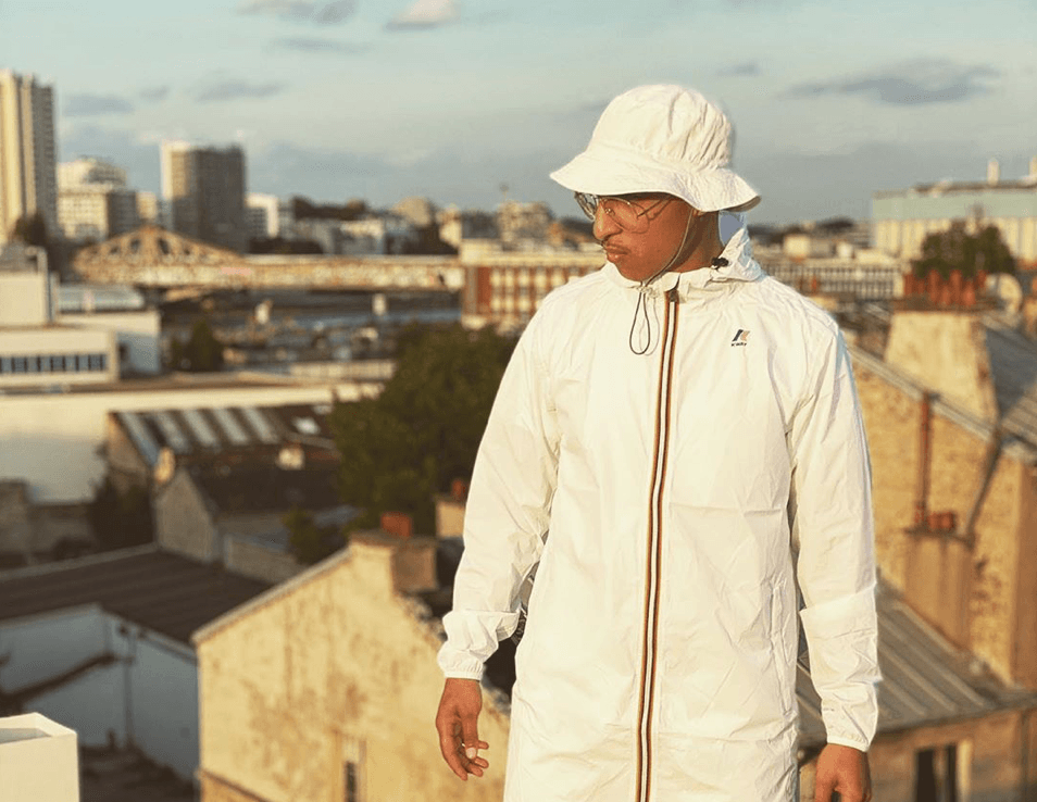 Featured article background