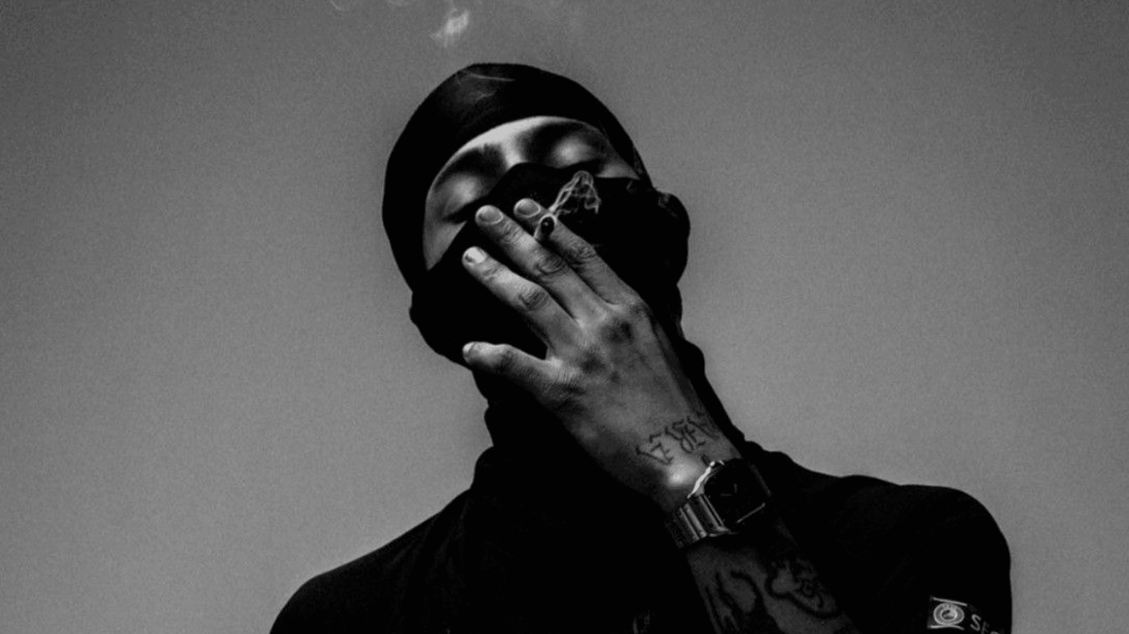 Featured article background